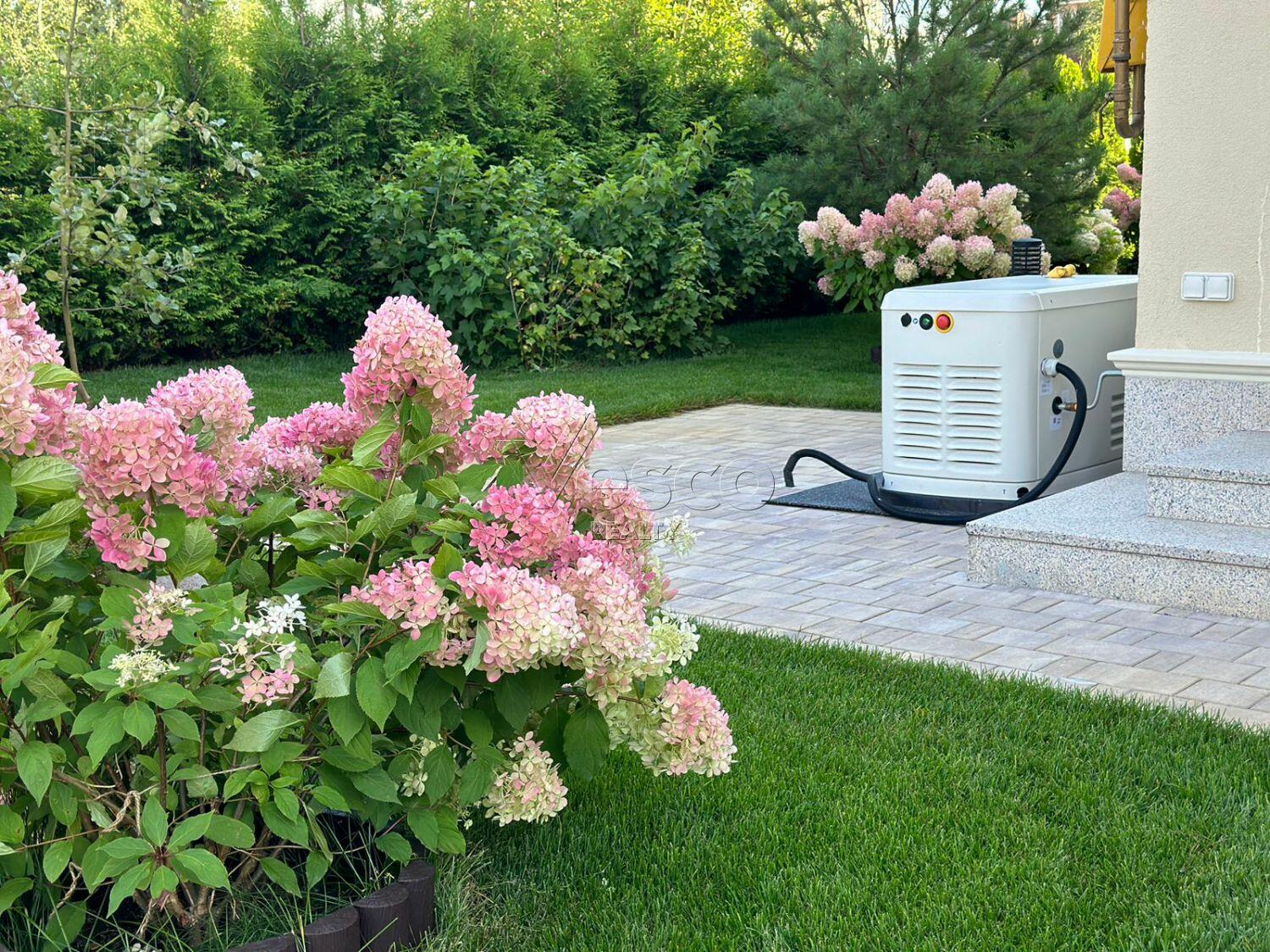 2-этажный коттедж 850 м² с отделкой