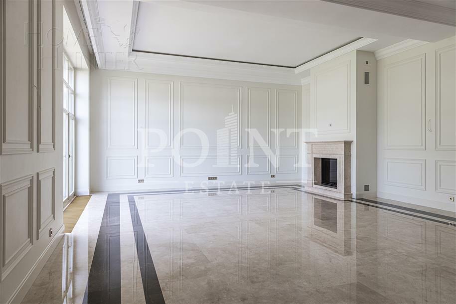 2-этажный коттедж 700 м² с отделкой