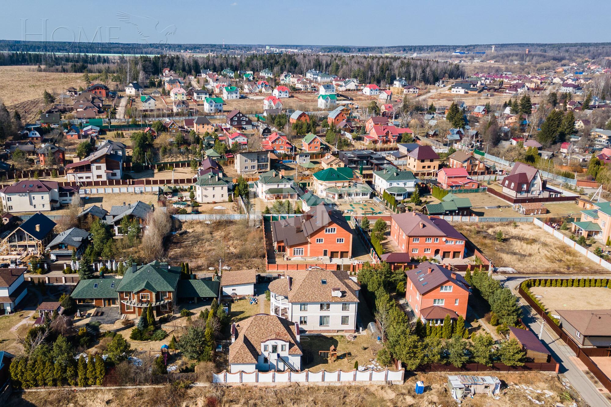 2-этажный коттедж 425 м² с отделкой