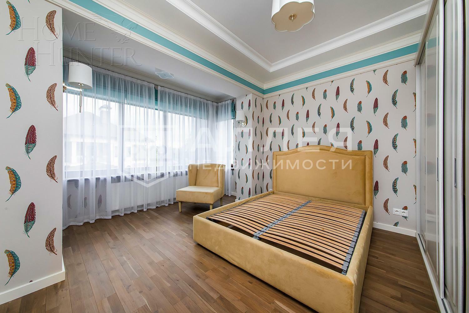 2-этажный коттедж 1 000 м² с отделкой