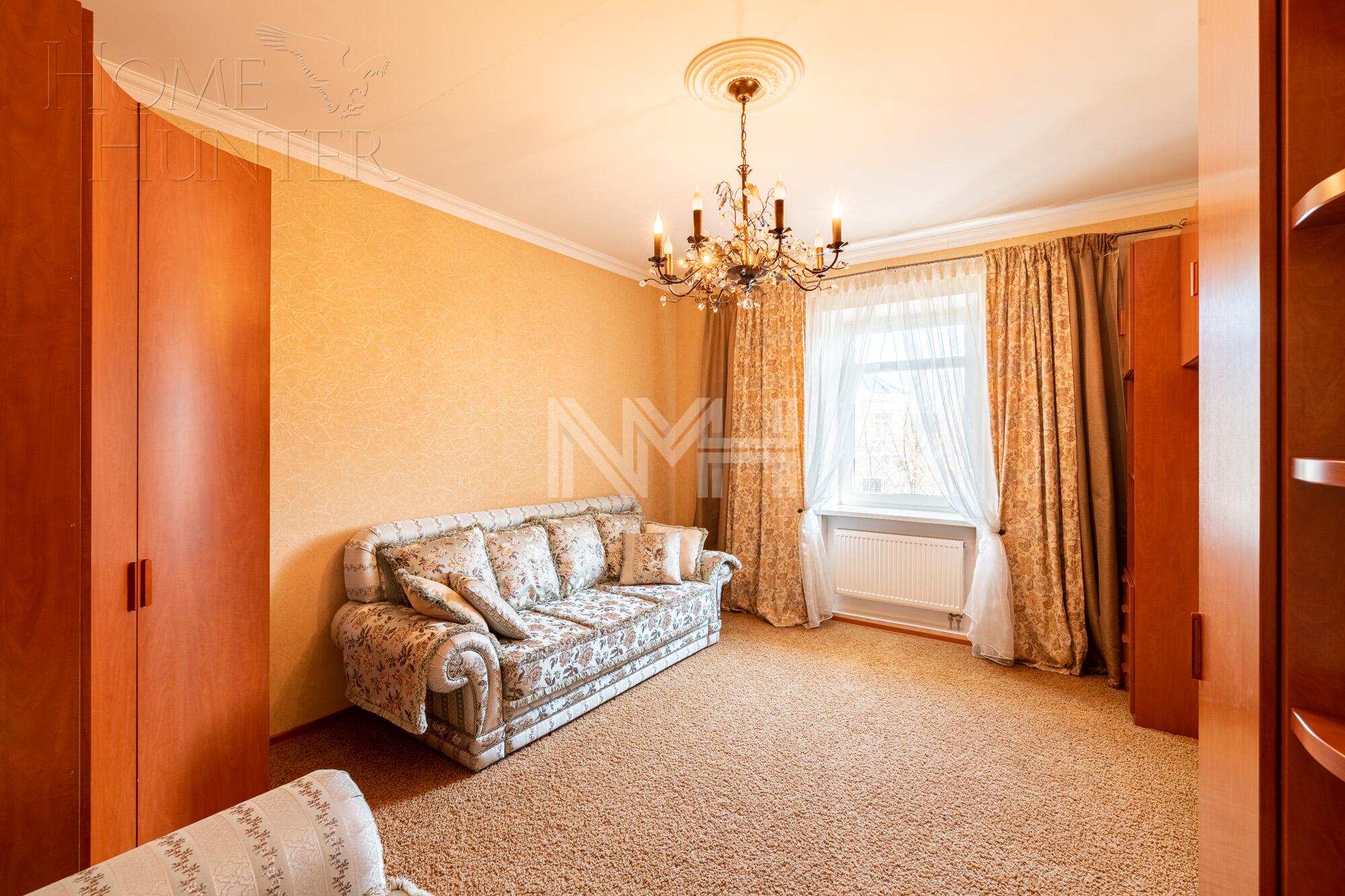 2-этажный коттедж 425 м² с отделкой