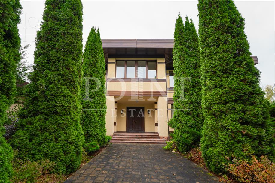 2-этажный коттедж 750 м² с отделкой