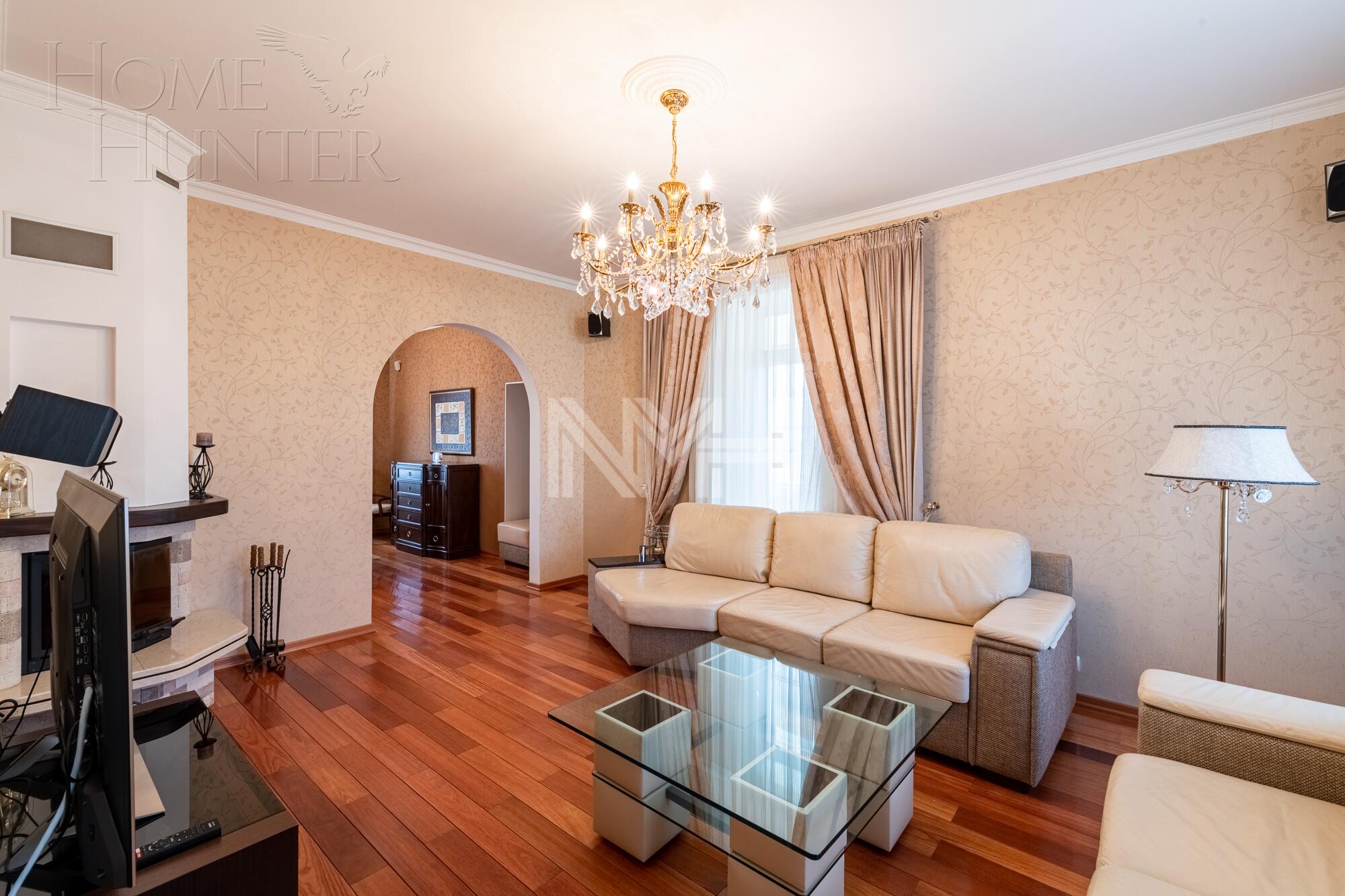 2-этажный коттедж 425 м² с отделкой