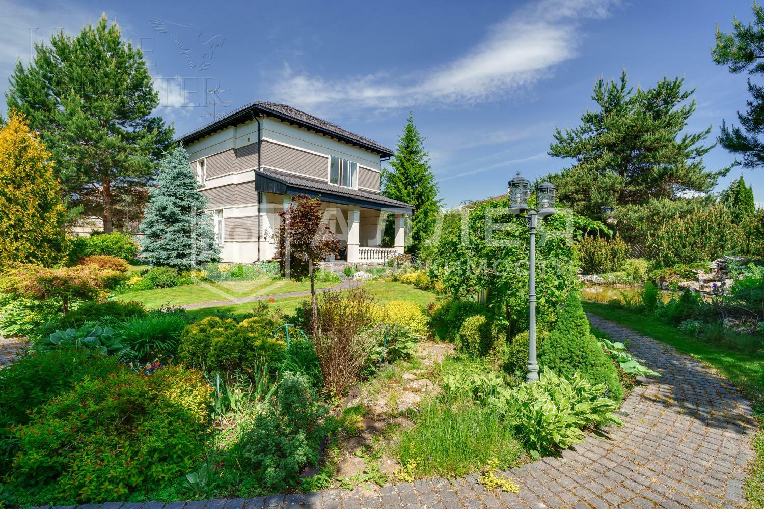 2-этажный коттедж 810 м² с отделкой