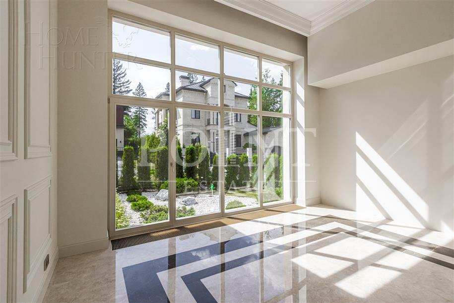 2-этажный коттедж 700 м² с отделкой