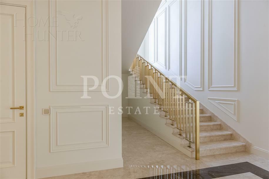 2-этажный коттедж 700 м² с отделкой