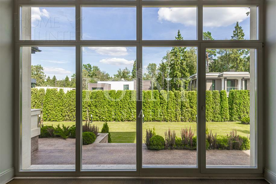 2-этажный коттедж 700 м² с отделкой