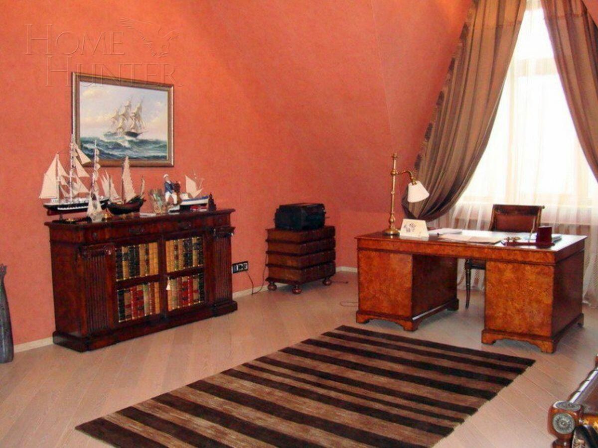 2-этажный таунхаус 460 м² с отделкой