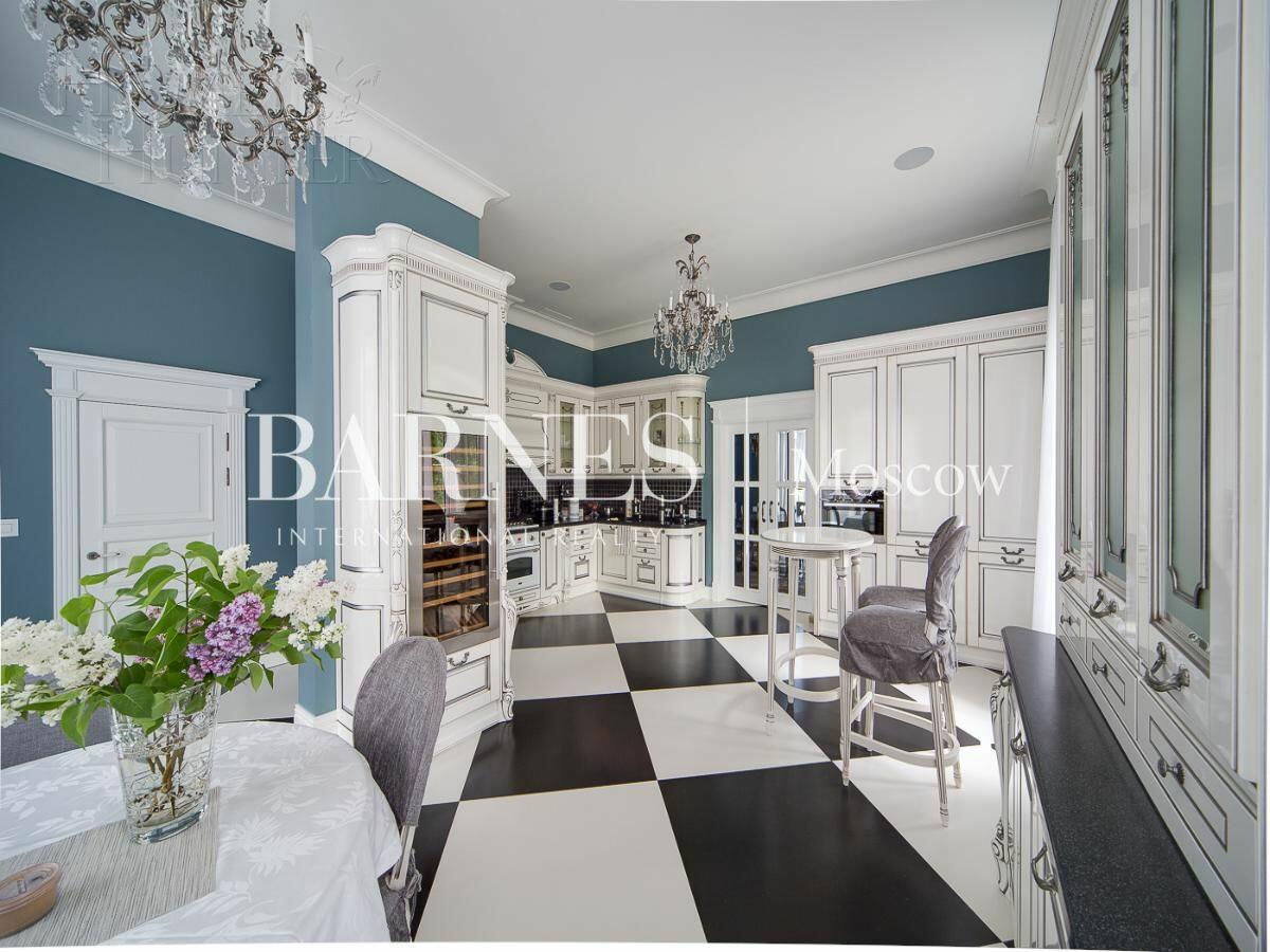 2-этажный коттедж 150 м² с отделкой