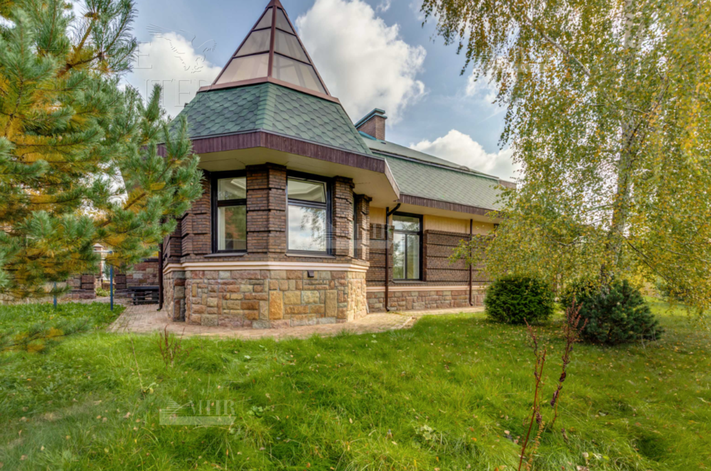 2-этажный коттедж 621 м² с отделкой