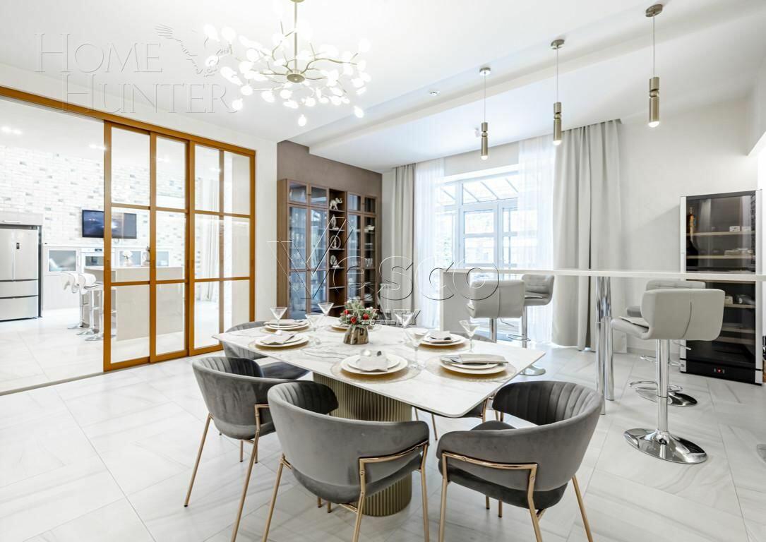 2-этажный таунхаус 550 м² с отделкой