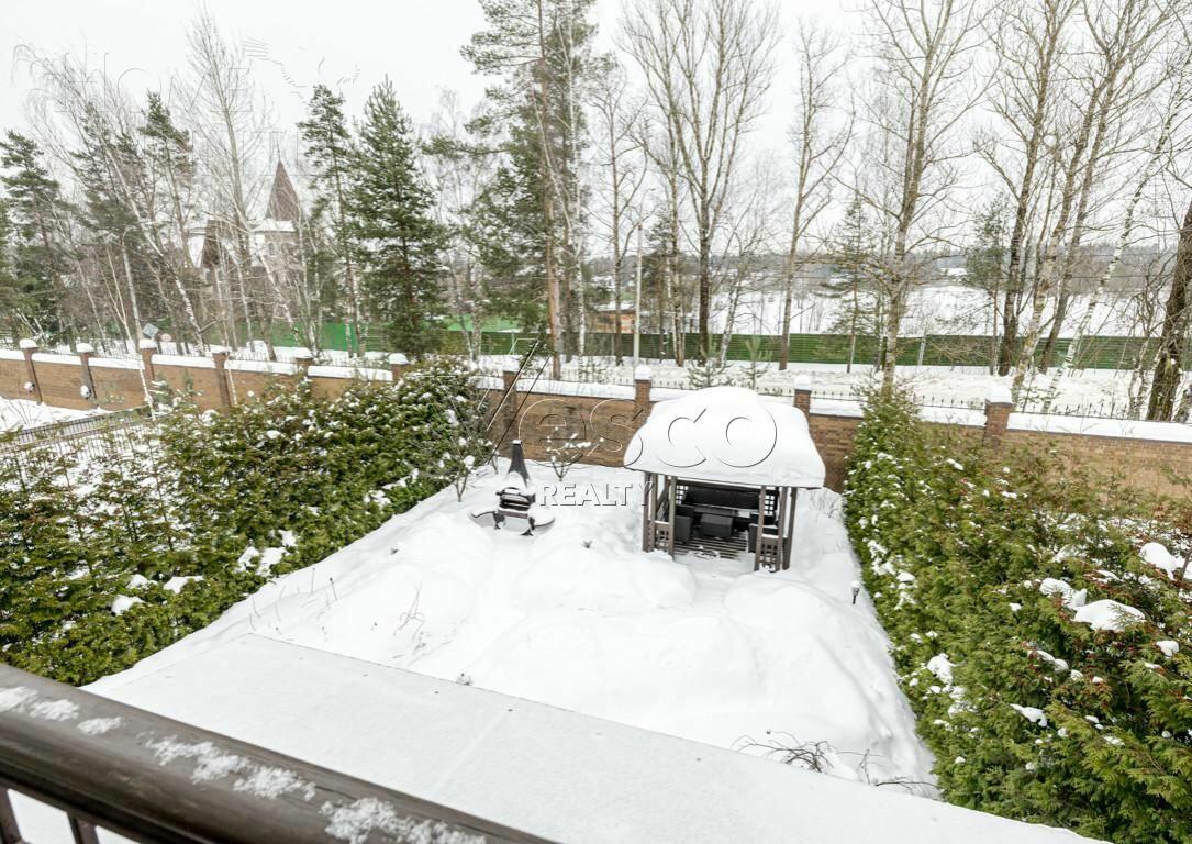 2-этажный таунхаус 550 м² с отделкой