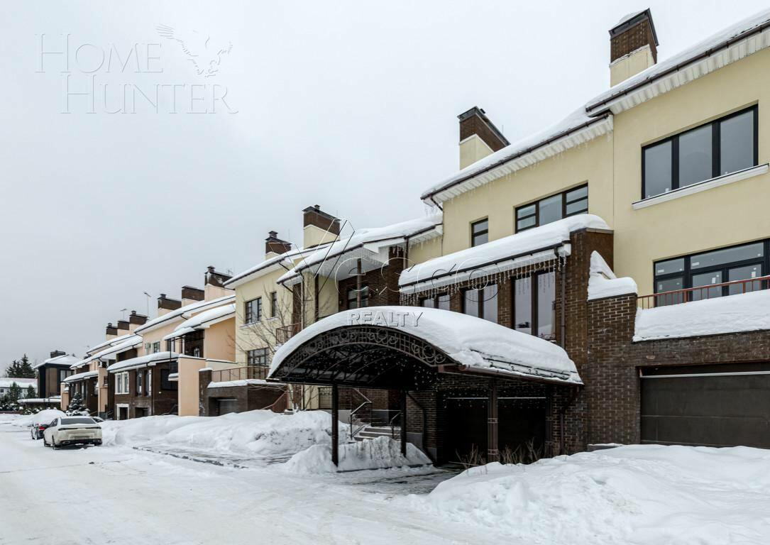 2-этажный таунхаус 550 м² с отделкой