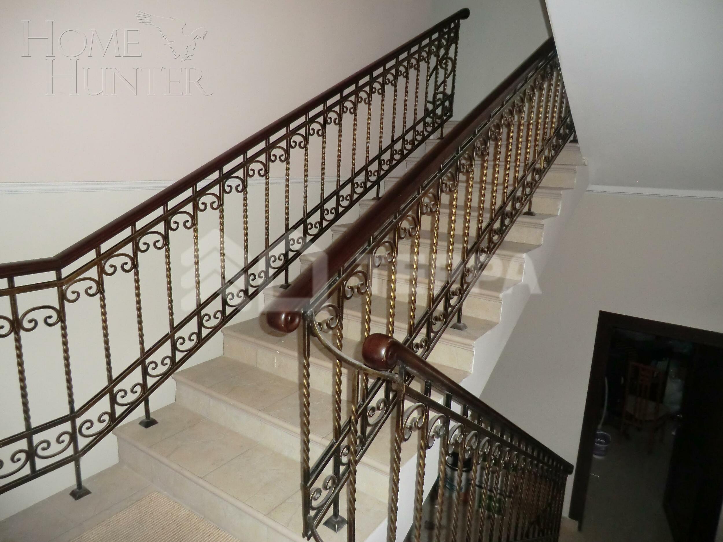 2-этажный коттедж 1 011 м² с отделкой