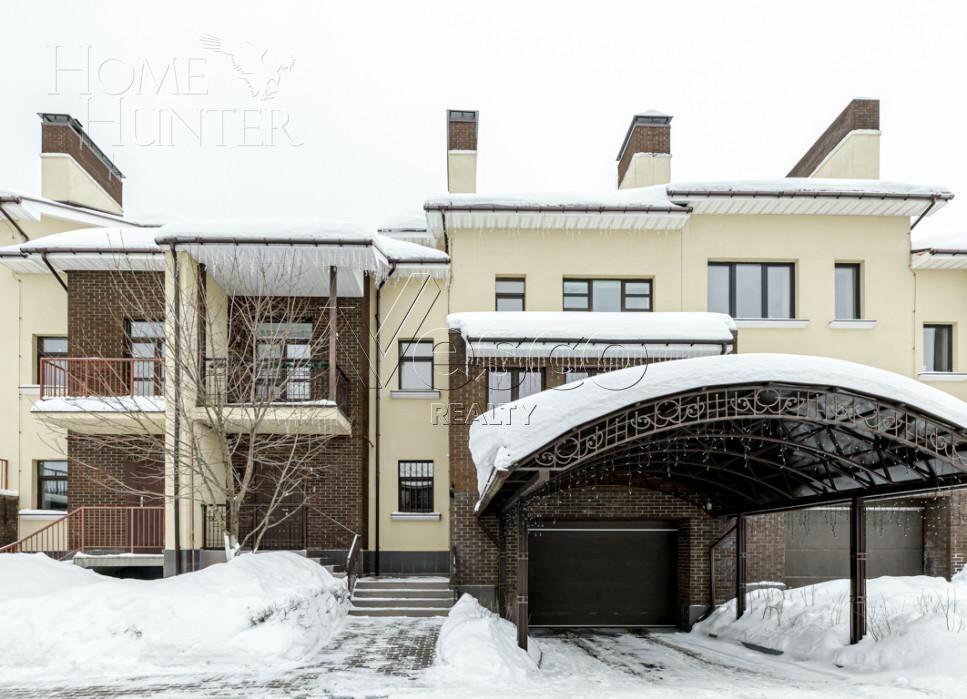 2-этажный таунхаус 550 м² с отделкой