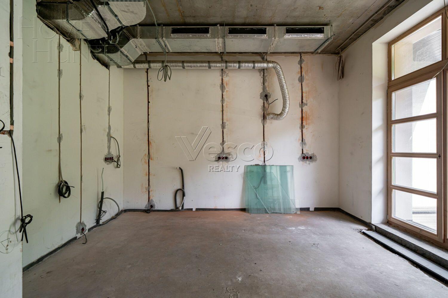 3-этажный таунхаус 323 м² без отделки