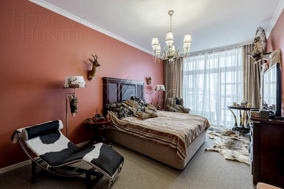 3-этажный таунхаус 275 м² с отделкой