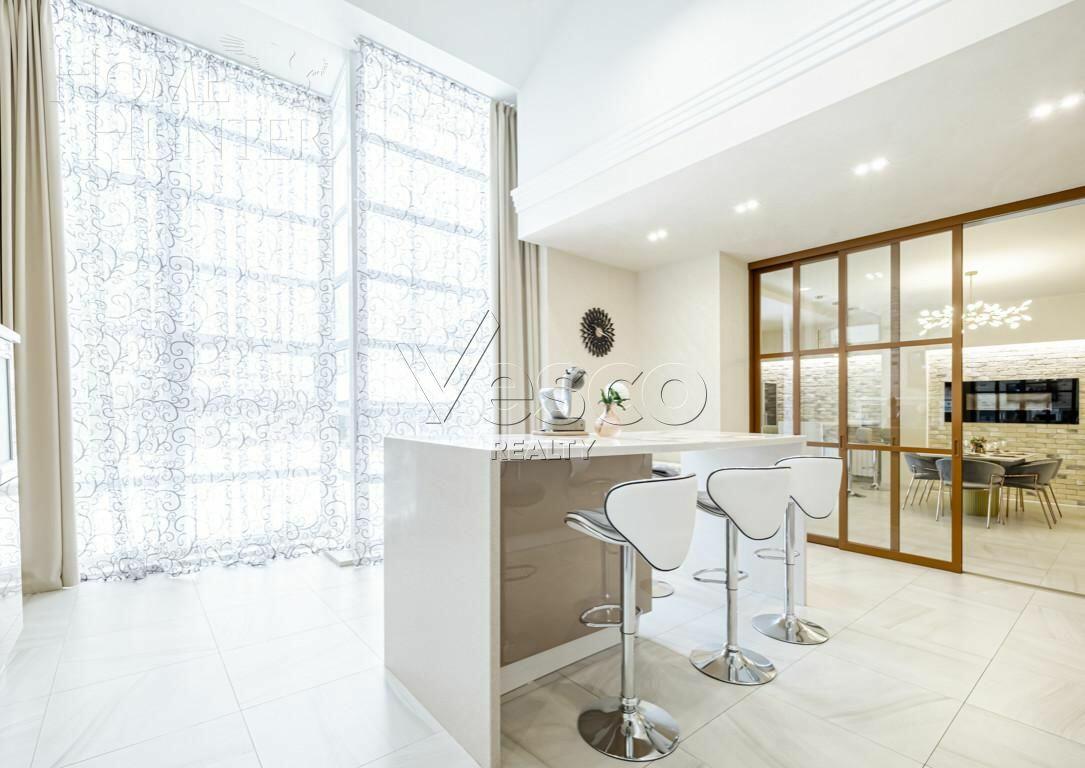 2-этажный таунхаус 550 м² с отделкой