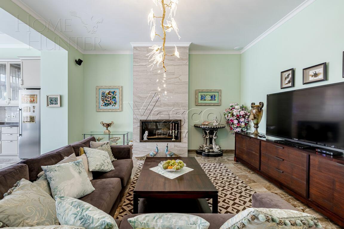 3-этажный таунхаус 275 м² с отделкой