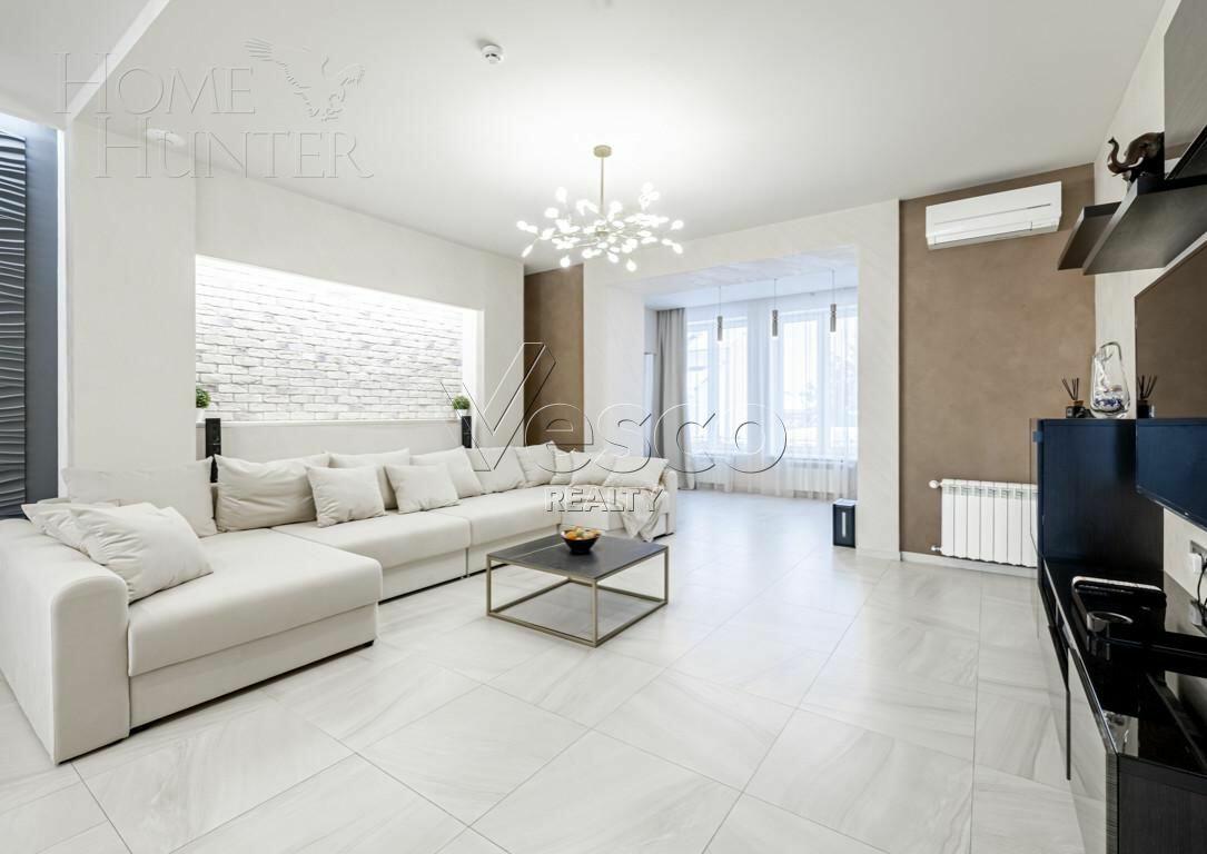 2-этажный таунхаус 550 м² с отделкой