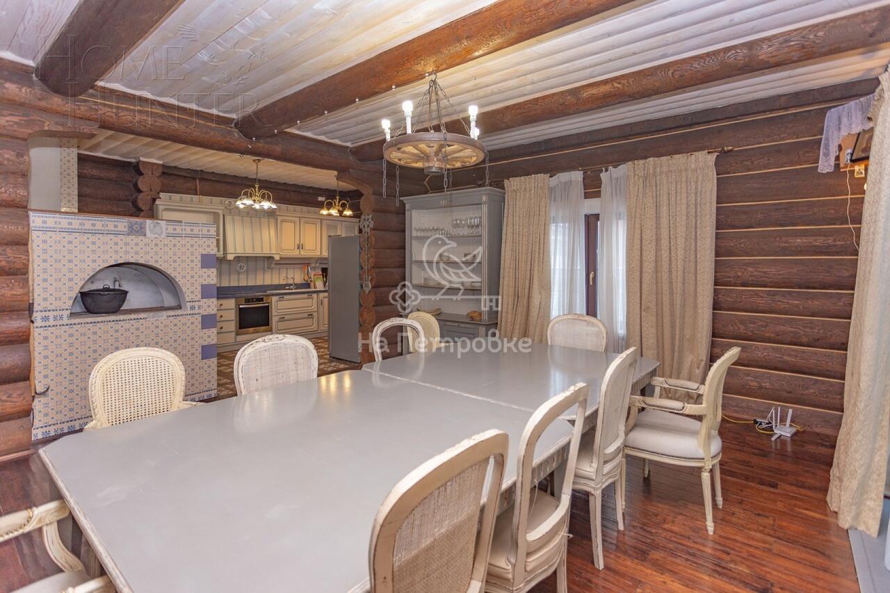 2-этажный коттедж 600 м² с отделкой