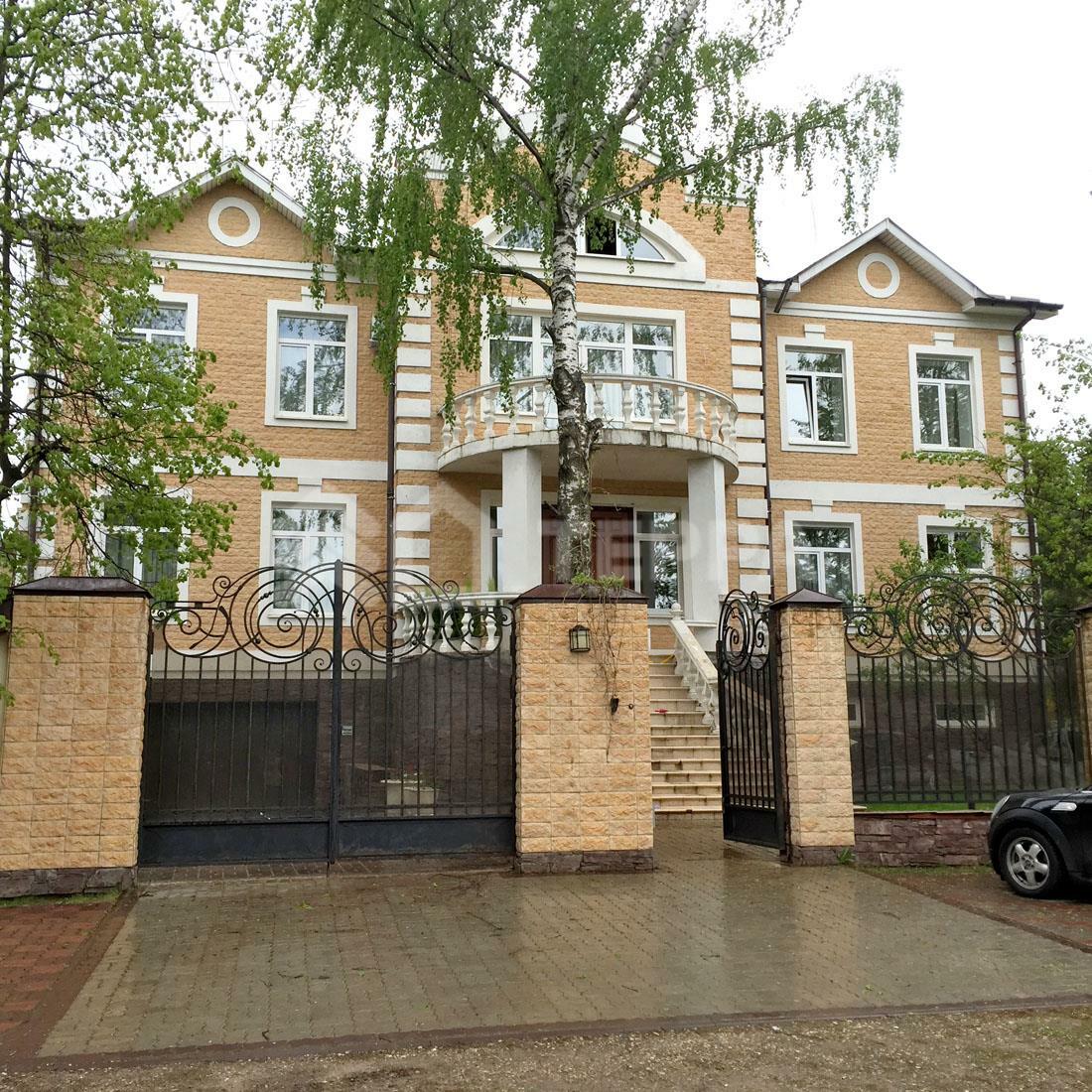 2-этажный коттедж 1 011 м² с отделкой