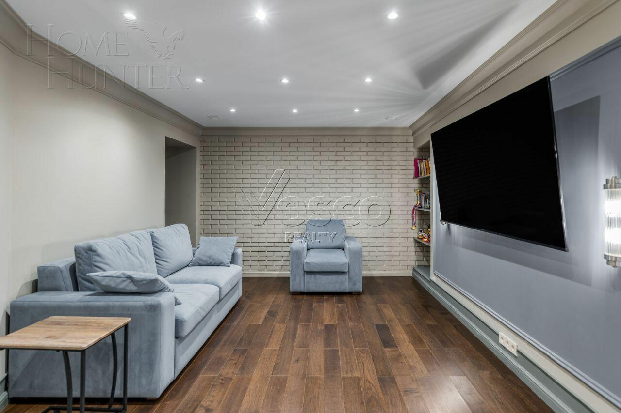 2-этажный коттедж 730 м² с отделкой