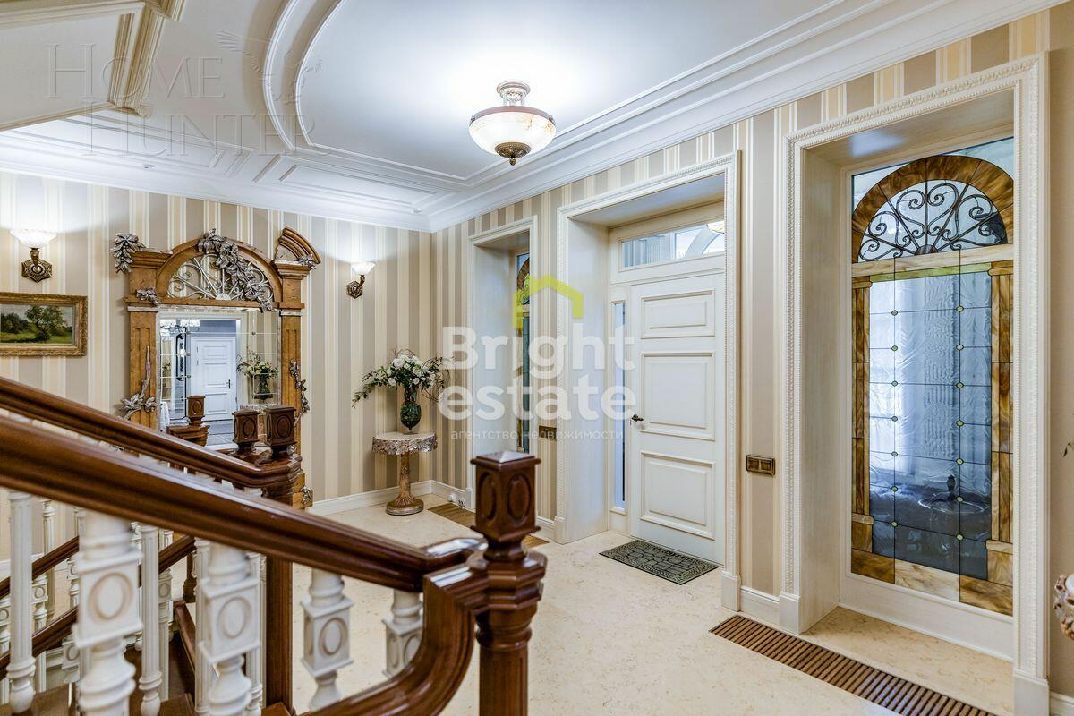 2-этажный коттедж 1 624 м² с отделкой