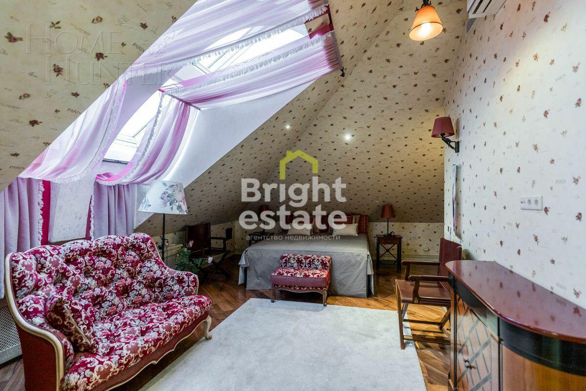 2-этажный коттедж 1 624 м² с отделкой