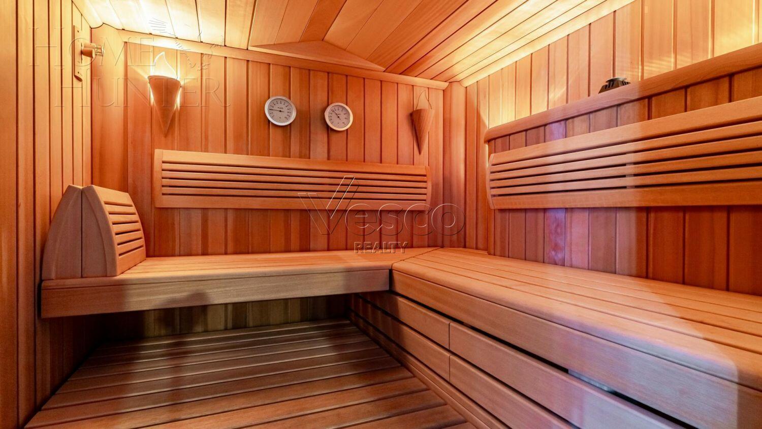 2-этажный коттедж 600 м² с отделкой