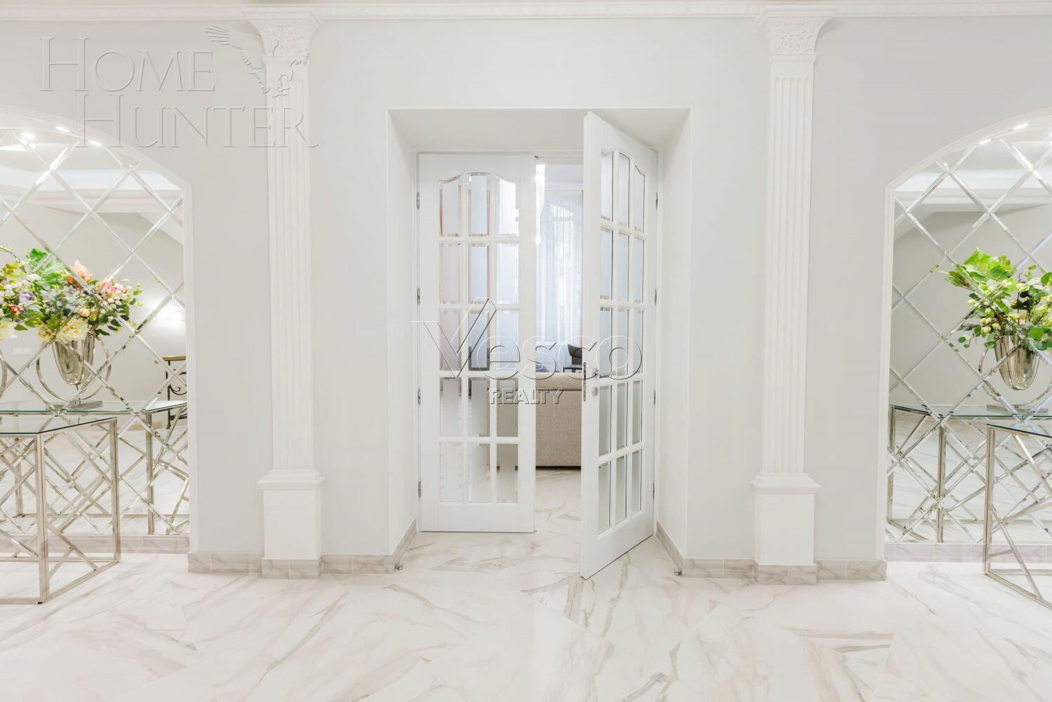 2-этажный коттедж 1 140 м² с отделкой