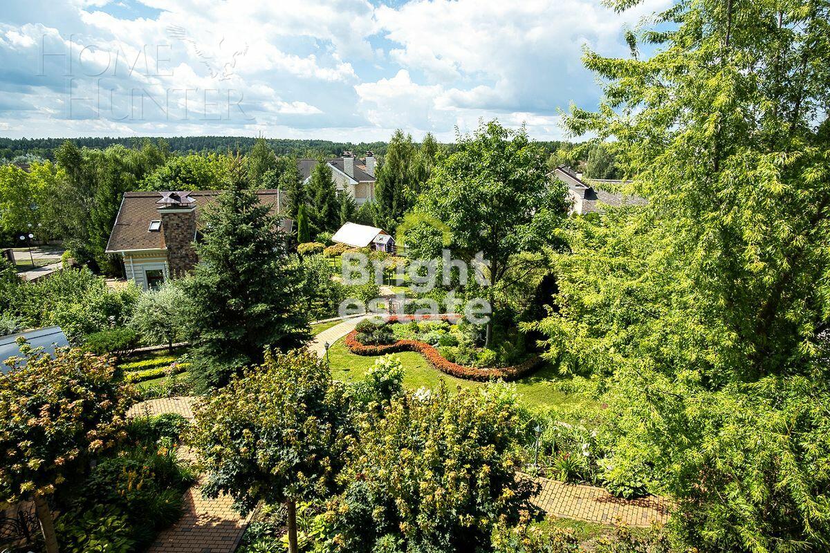 2-этажный коттедж 1 624 м² с отделкой