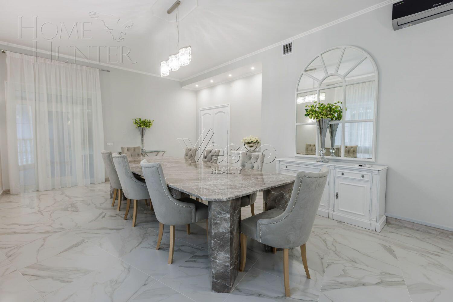 2-этажный коттедж 1 140 м² с отделкой