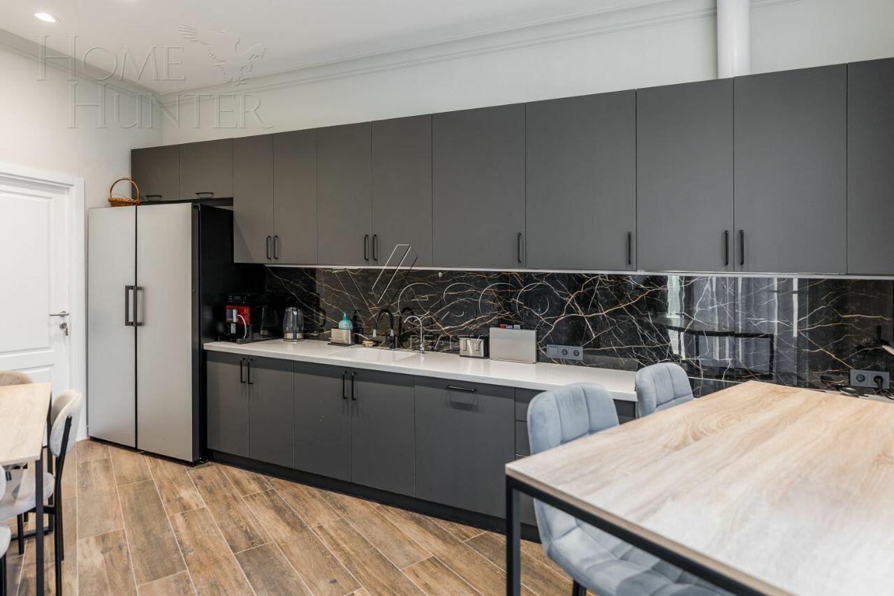 2-этажный коттедж 730 м² с отделкой