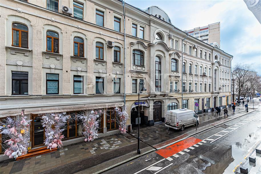 3-КОМН. КВАРТИРА С ОТДЕЛКОЙ 137 М² НА 2 ЭТАЖЕ