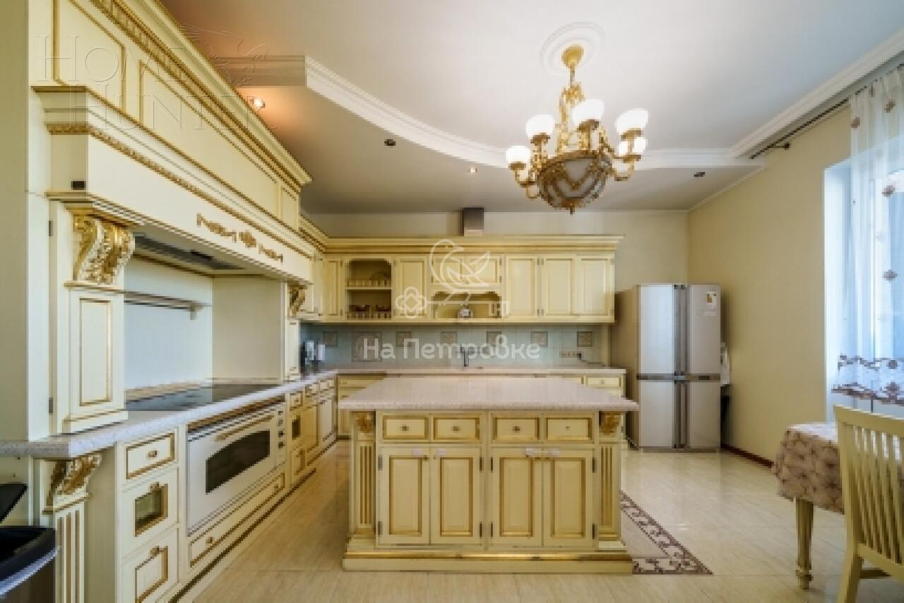 4-КОМН. КВАРТИРА С ОТДЕЛКОЙ 160.4 М² НА 92 ЭТАЖЕ