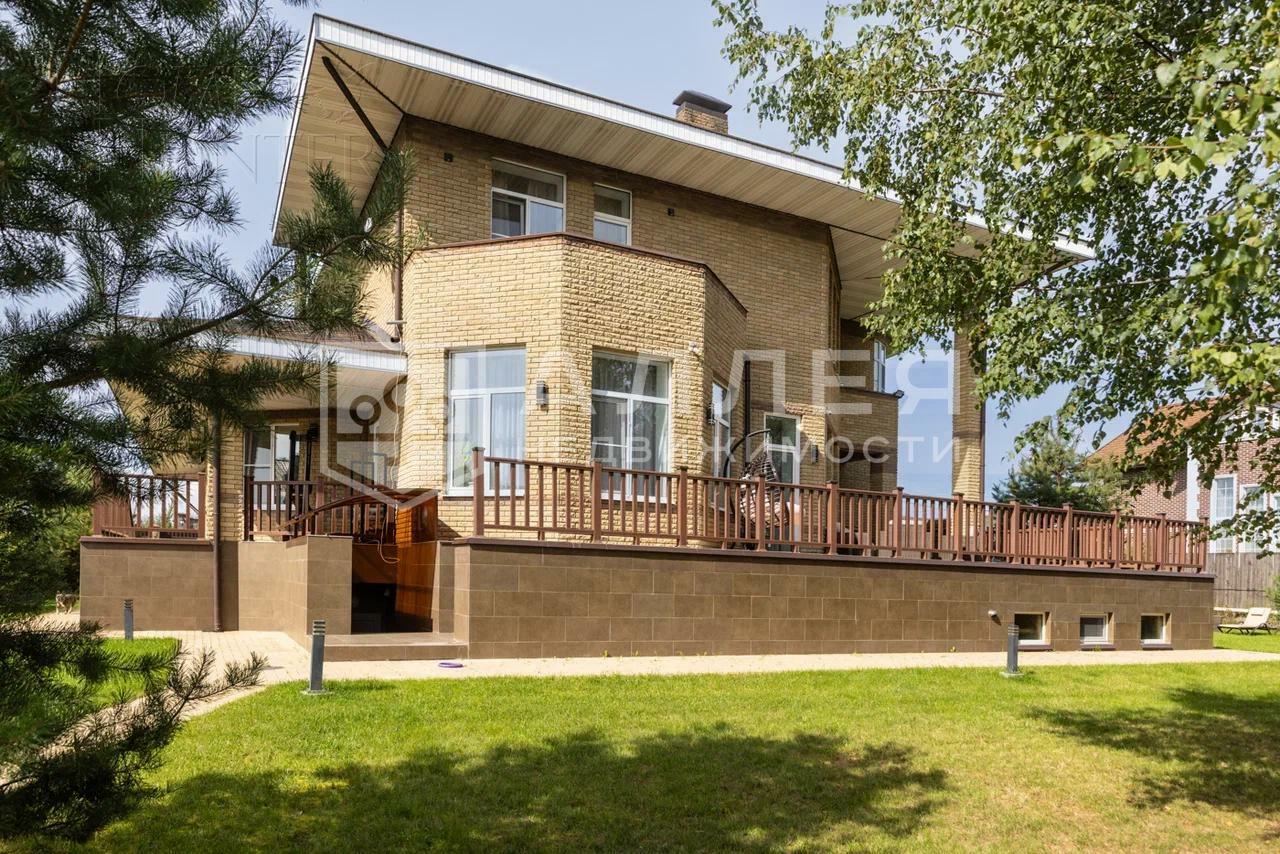 2-этажный коттедж 520 м² с отделкой