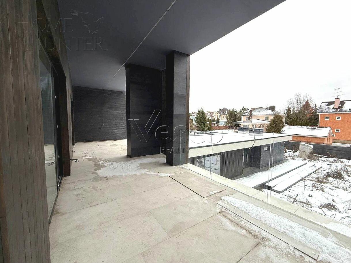 2-этажный коттедж 468.7 м² без отделки