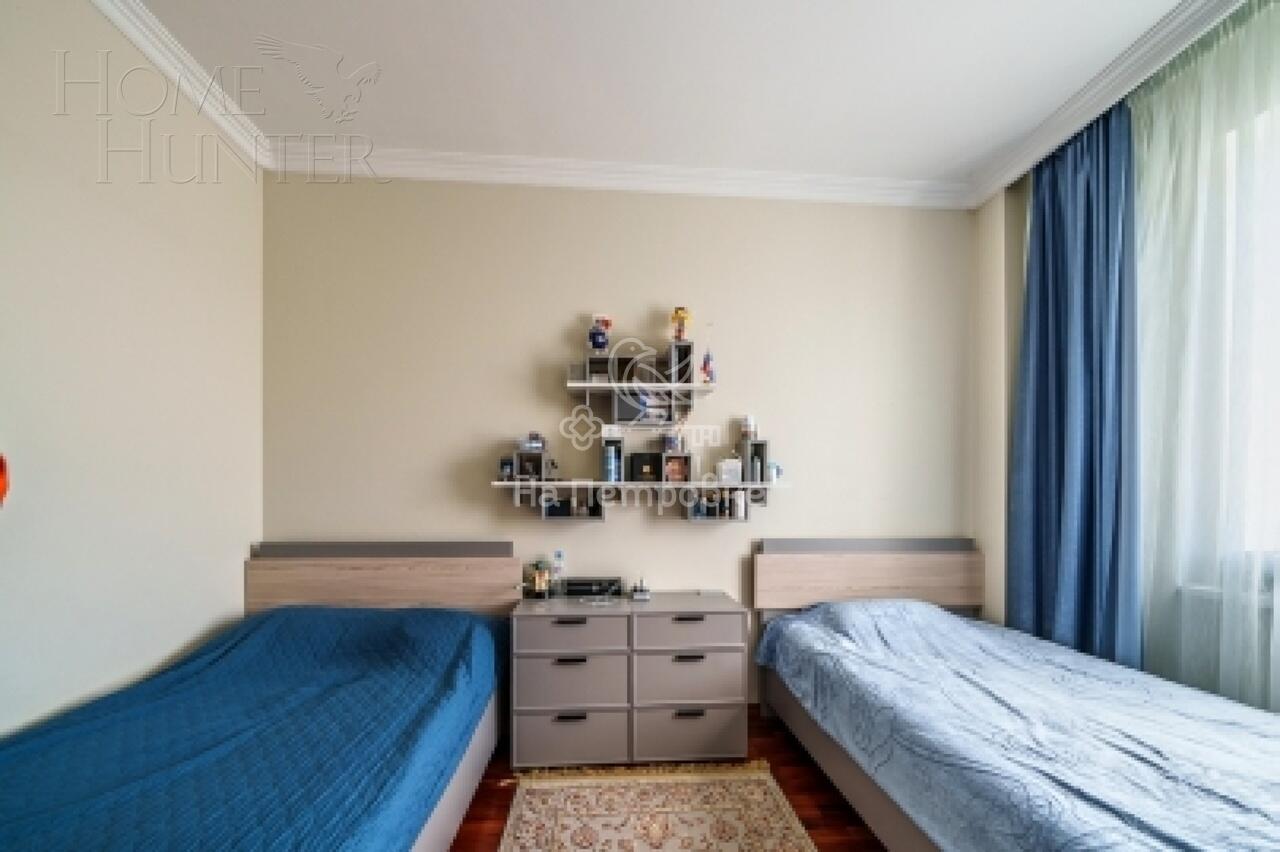 4-КОМН. КВАРТИРА С ОТДЕЛКОЙ 160.4 М² НА 92 ЭТАЖЕ