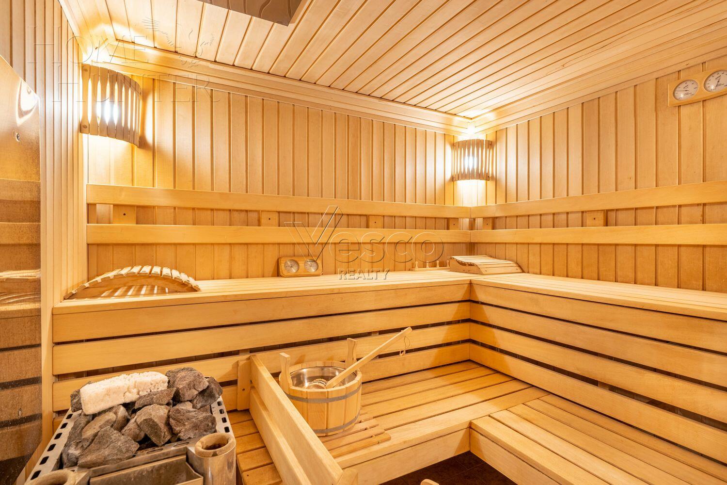 3-этажный коттедж 1 014 м² с отделкой