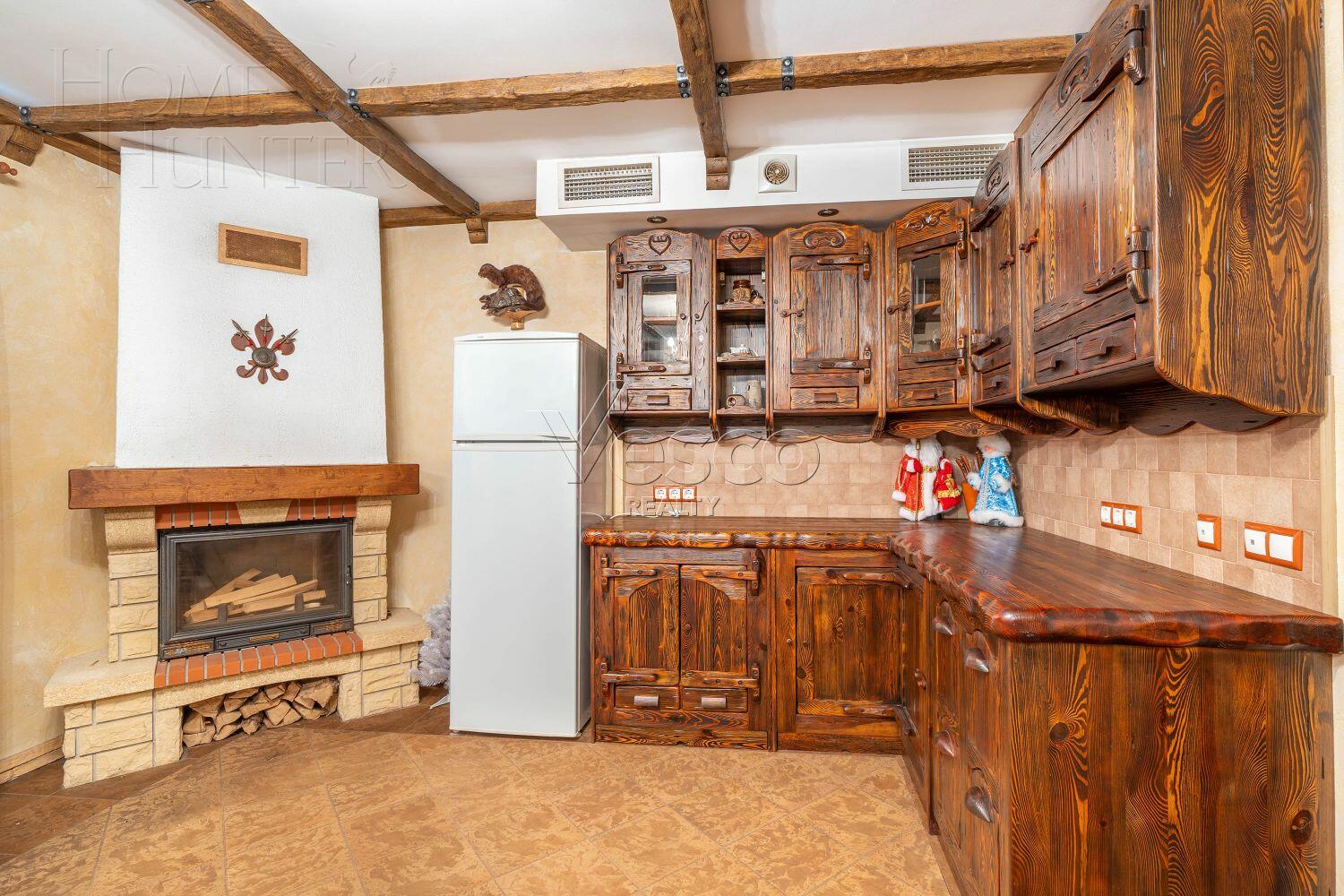 3-этажный коттедж 1 014 м² с отделкой