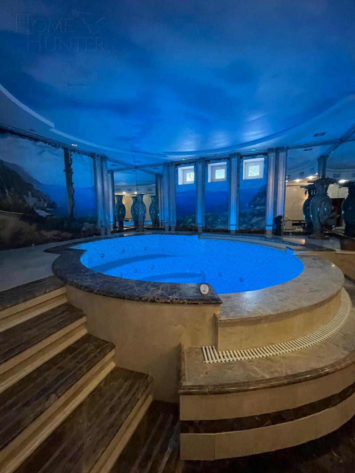 2-этажный коттедж 500 м² с отделкой