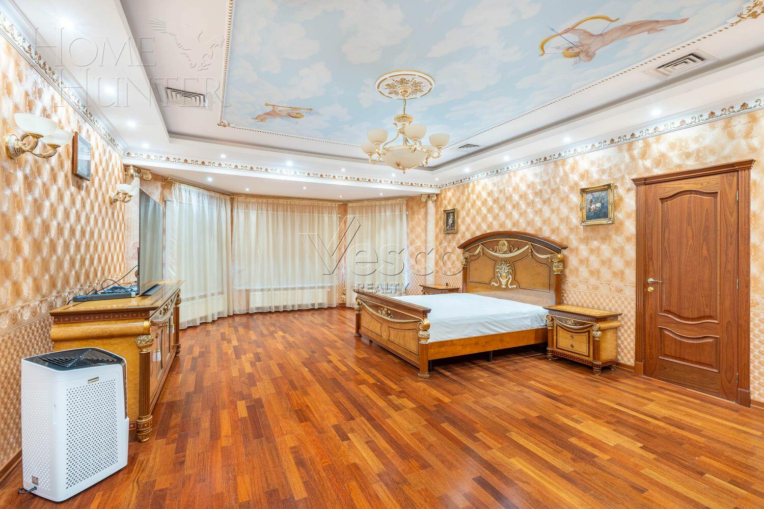 3-этажный коттедж 1 014 м² с отделкой