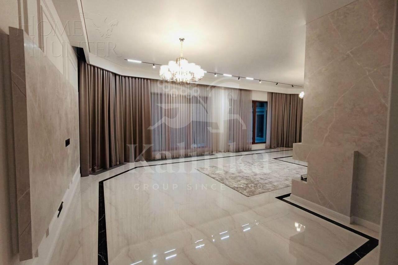 2-этажный коттедж 1 120.4 м² с отделкой