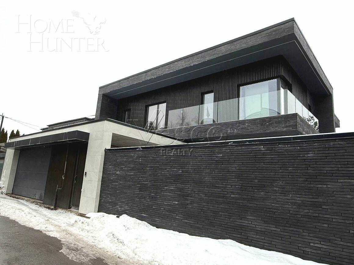 2-этажный коттедж 468.7 м² без отделки