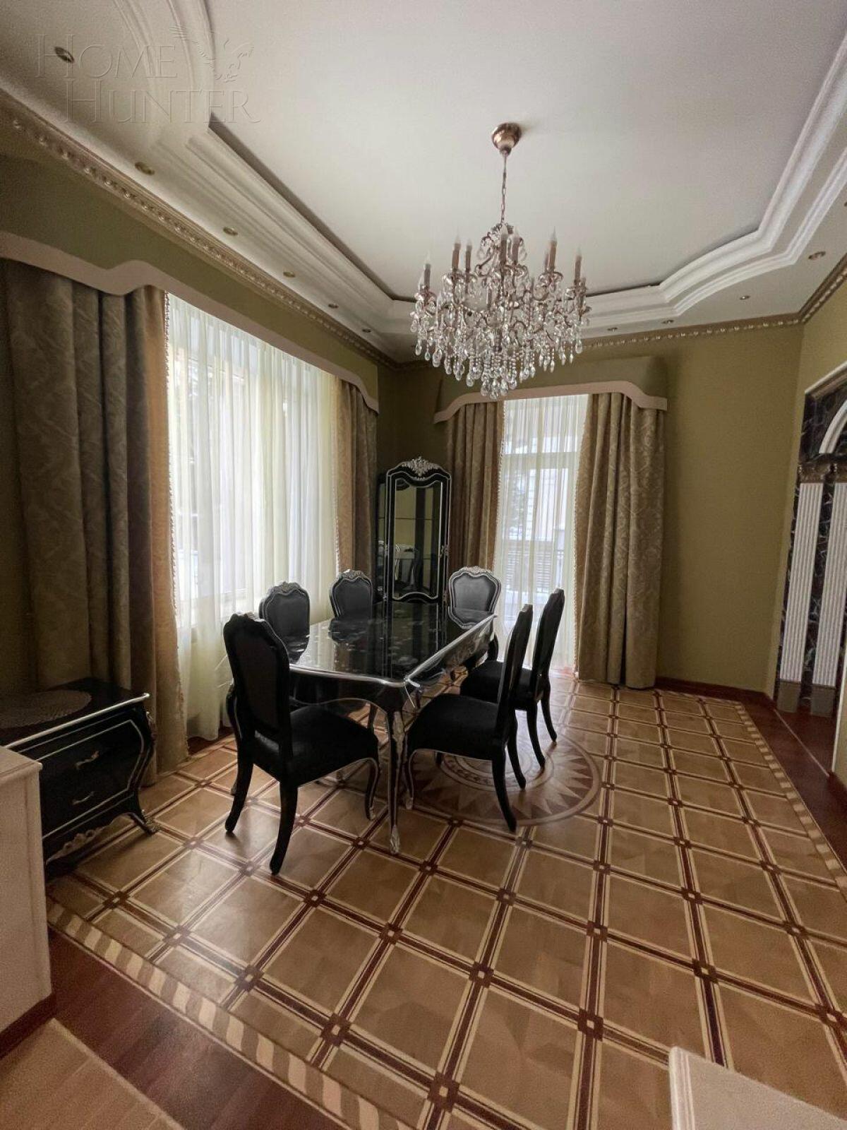 2-этажный коттедж 500 м² с отделкой