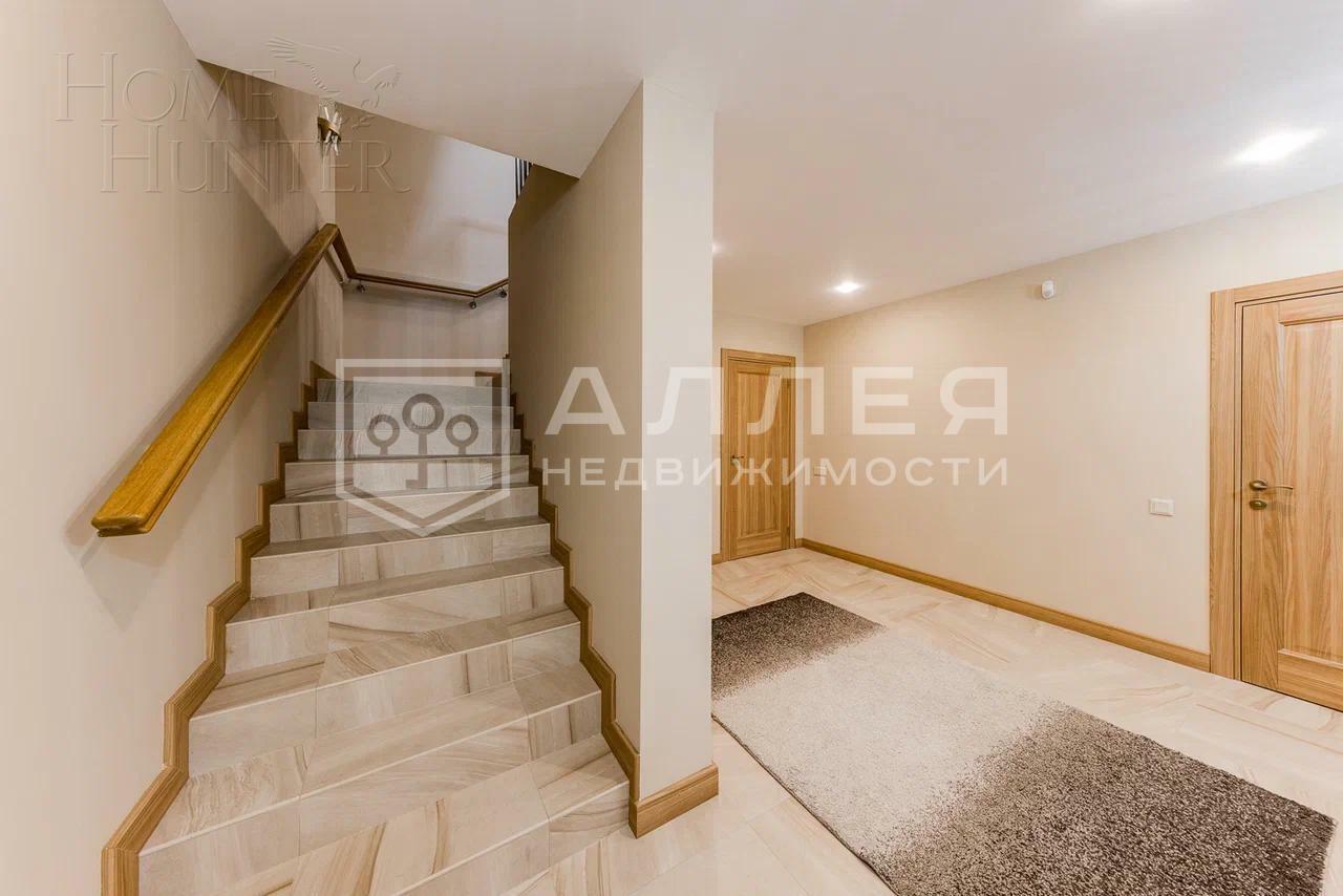 2-этажный коттедж 520 м² с отделкой