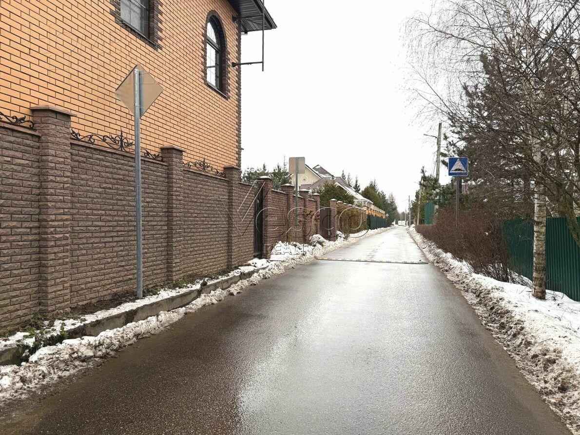 2-этажный коттедж 468.7 м² без отделки