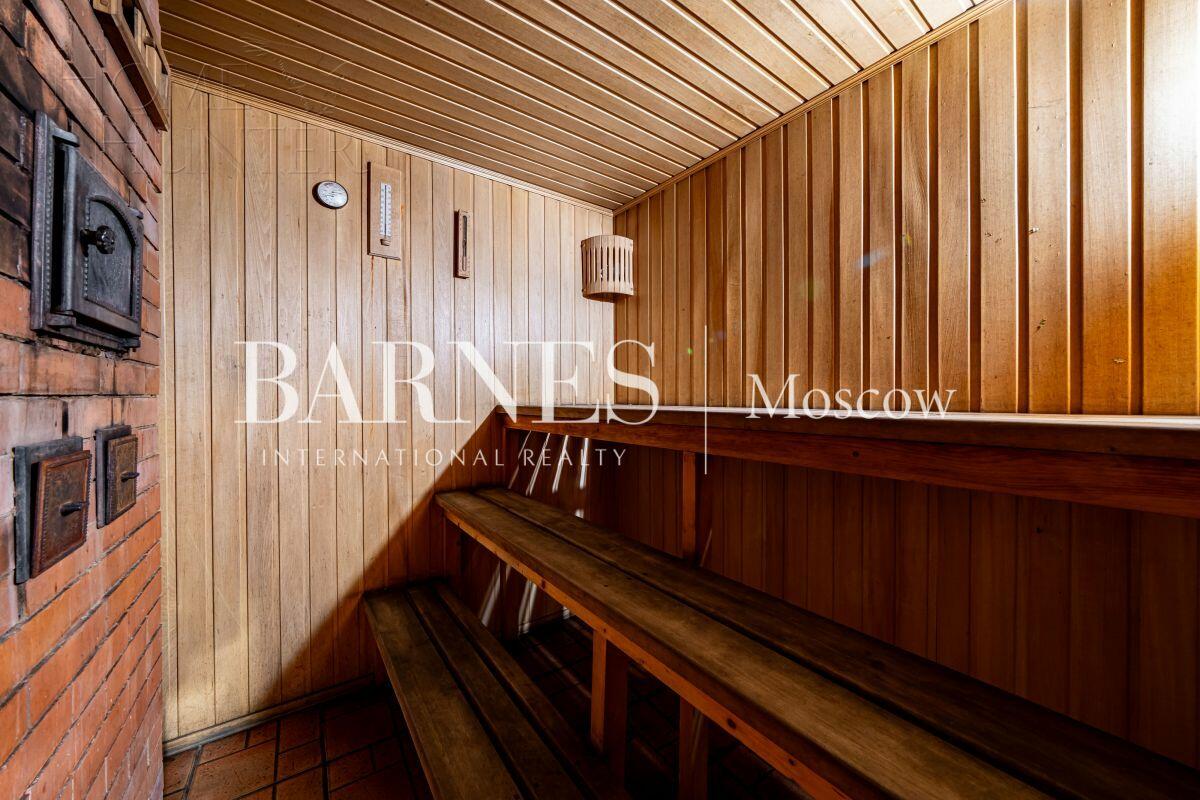 3-этажный коттедж 633 м² с отделкой