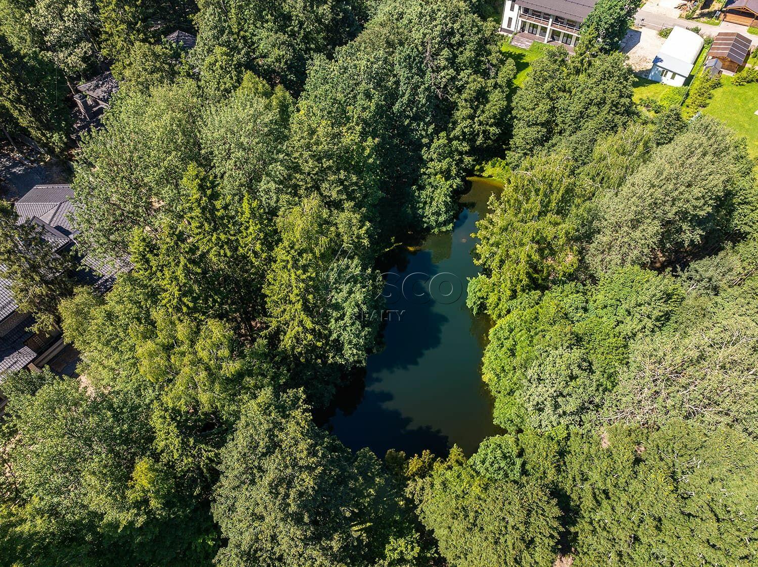 Участок 54.3 сот. в охраняемом поселке